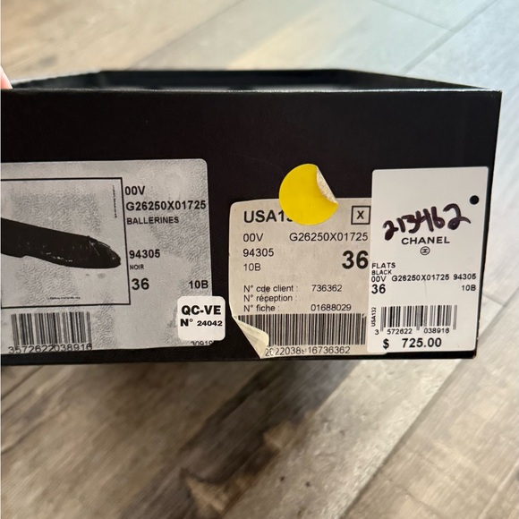 CHANEL Black Ballet Flats - Picture 2 of 5